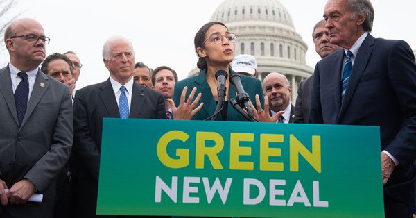 "¿Es elitista querer beber agua y respirar aire limpios?", se pregunta la congresista Alexandria Ocasio-Cortez en una intervención que se ha hecho viral.