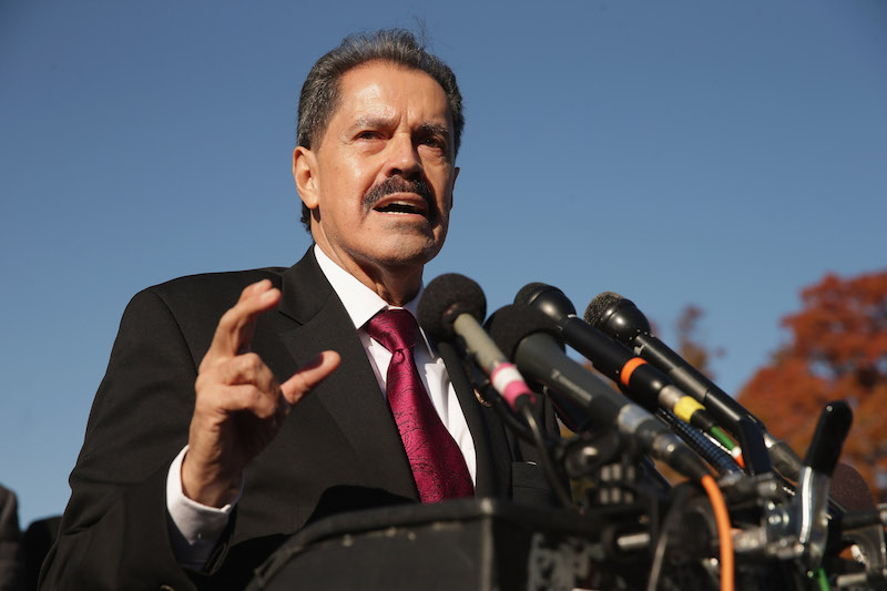 &ldquo;Estoy anunciando que vivo con la enfermedad de Parkinson", expres&oacute; el Congresista Jos&eacute; E. Serrano. Ha afirmado que: &ldquo;Haber pasado de Mayaguez a Mill Brook Houses, a la Asamblea del Estado de Nueva York, a los pasillos del Congreso, es realmente el sue&ntilde;o americano. Me siento honrado de haber tenido su confianza a lo largo de los a&ntilde;os".