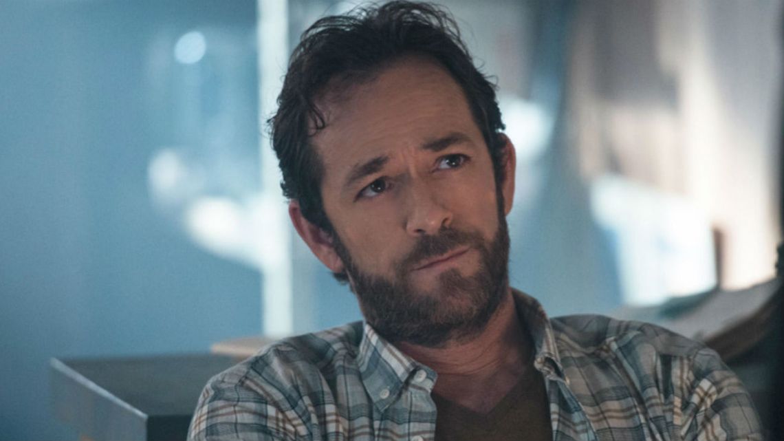 Luke Perry, conocido por la serie "Beverly Hills, 90210", falleci&oacute; este lunes.