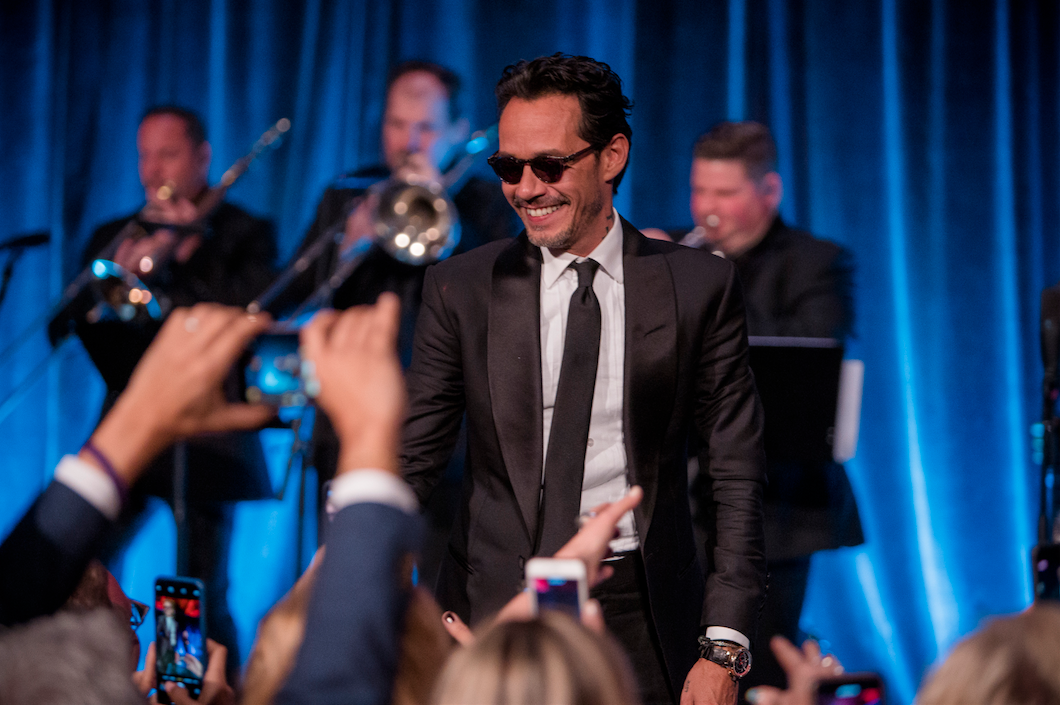 La noche incluy&oacute; una actuaci&oacute;n musical en vivo de Marc Anthony.