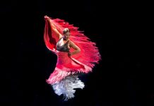 Baras estrena este jueves su espectáculo "Sombras" en el teatro New York City Center como cabeza del cartel Flamenco Festival.
