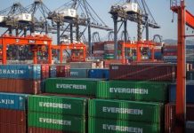 Trump asegura que aranceles a China seguirán hasta que cumpla con el acuerdo Estados Unidos registra con China un notable déficit comercial, algo que Trump achaca a las, a su juicio, "injustas" prácticas del gigante asiático.
