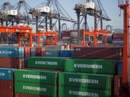 Trump asegura que aranceles a China seguirán hasta que cumpla con el acuerdo Estados Unidos registra con China un notable déficit comercial, algo que Trump achaca a las, a su juicio, "injustas" prácticas del gigante asiático.