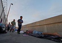 El Gobierno de Donald Trump pedirá al Congreso de EE.UU. autorización para deportar a los menores no acompañados que llegan desde Centroamérica como una de las medidas para atacar la actual crisis migratoria