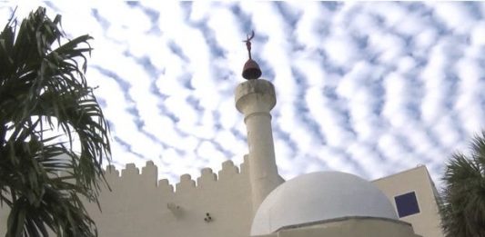 Muchas mezquitas de Florida han visto una mayor presencia policial en sus inmediaciones luego de los ataques perpetrados.