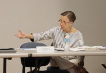 Congresistas hispanos proponen una ley de 'Buen vecino' contra la Doctrina Monroe de Trump El opositor Partido Popular Democrático defendió a la congresista de origen puertorriqueño Nydia Velázquez por rechazar la anexión de Puerto Rico a los Estados Unidos