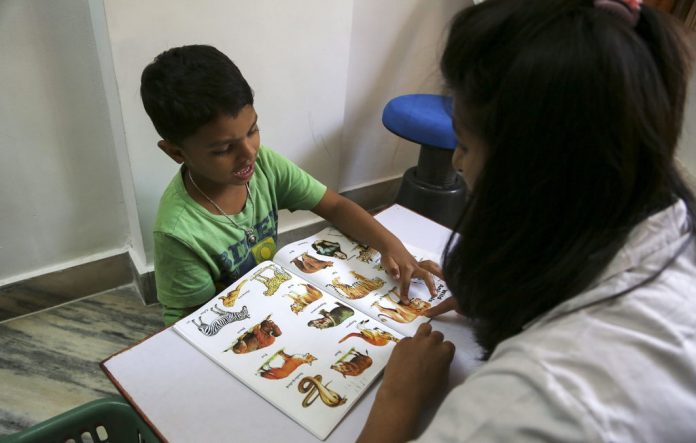 La Defensoría de las Personas con Impedimentos en Puerto Rico hizo hoy un llamamiento a la ciudadanía para observar mañana martes, 2 de abril como un día especial para educar sobre el autismo.