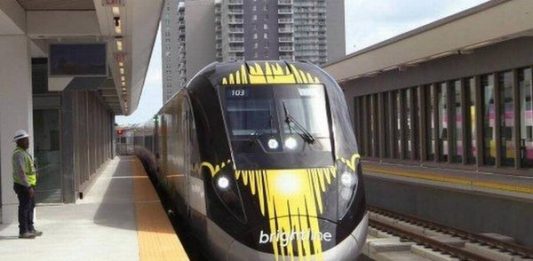 Virgin Trains, la compañía privada de trenes de alta velocidad en Florida, anunció este viernes que ha logrado la financiación para empezar la construcción del tramo que conecta las ciudades de West Palm Beach y Orlando.
