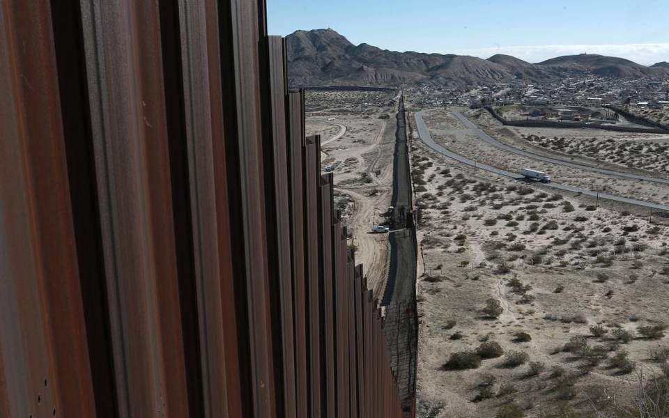 La Administraci&oacute;n de Trump planea construir o fortificar muros fronterizos a trav&eacute;s de, al menos, seis refugios silvestres.
