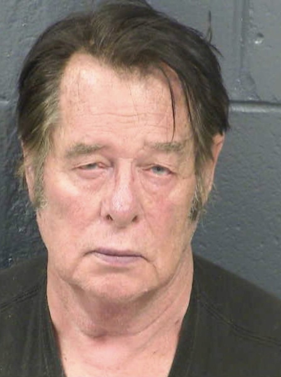 Larry Mitchell Hopkins, de 69 a&ntilde;os.