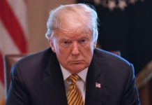 Donald Trump, conversó con el papa Francisco para trasladarle sus "condolencias" y ofrecer "ayuda".