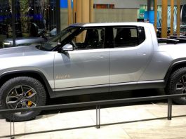 Ford anunció una inversión de 500 millones de dólares en el fabricante de vehículos eléctricos Rivian.