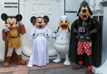 La galaxia de Star Wars podrá visitarse en Disneyland desde el 31 de mayo Los aficionados a Star Wars podrán pisar el universo galáctico a partir del próximo 31 mayo.