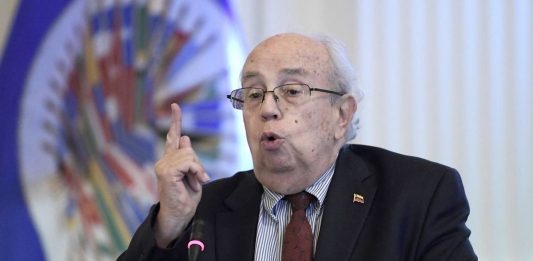 La OEA reconoce a Tarre como representante designado.
