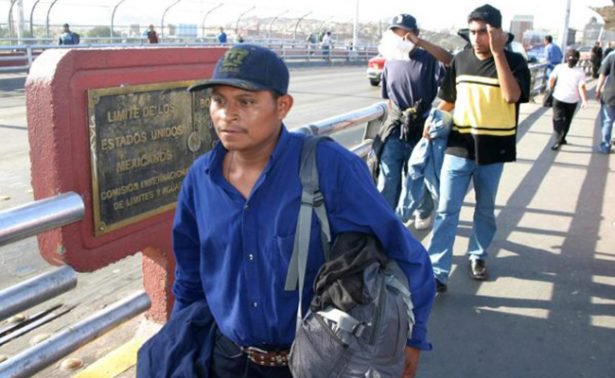 El gobierno federal adeuda a inmigrantes y sus familias más de 200 millones de dólares por concepto de fianzas.
