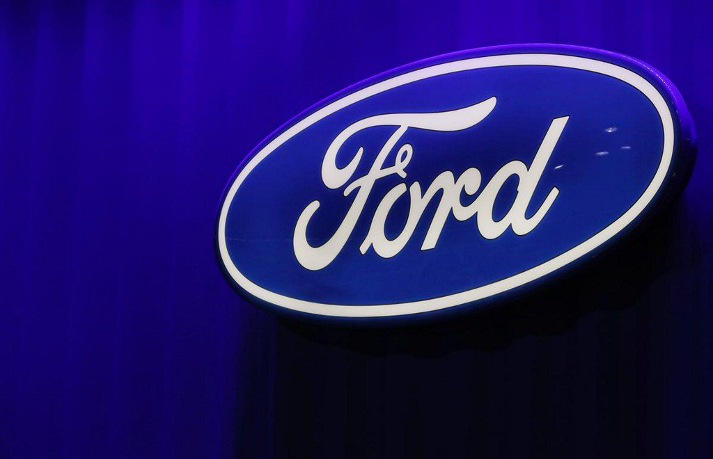 "Estamos colaborando totalmente con todas las agencias gubernamentales", aseguró Ford.