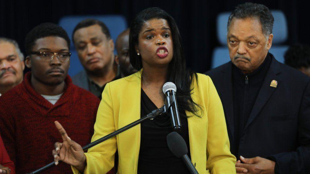 Kim Foxx, recibió amenazas de muerte e insultos raciales a raíz de la decisión de retirar los cargos contra el actor.