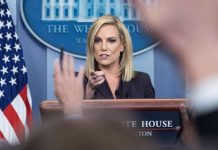 Kirstjen Nielsen, pidió este lunes que se desplacen más efectivos a la frontera con México y que se incremente el número de migrantes devueltos al país vecino.
