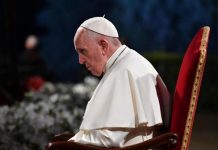 El papa Francisco destinó medio millón de dólares para que la Iglesia de México pueda seguir asistiendo a los inmigrantes.
