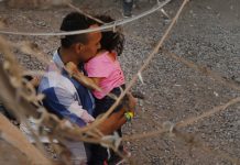 Política migratoria separó a 6.496 menores guatemaltecos de sus padres En los últimos meses 6.496 niños guatemaltecos fueran separados de sus padres.