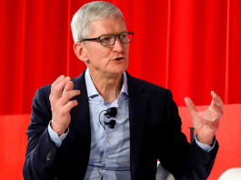 Tim Cook, que las compañías tecnológicas necesitan ser reguladas, aunque duda de las capacidades de los Gobiernos para hacerlo.