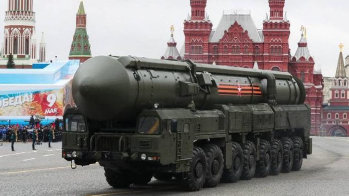 Estados Unidos, Rusia y China deben aumentar sus contactos y asumir compromisos conjuntos para el control del armamento con los que se evite una nueva Guerra Fría con tres contendientes