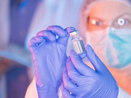 Un equipo internacional de investigadores descubrió un nuevo antibiótico de amplio espectro que contiene arsénico, con el que quieren combatir el aumento de bacterias resistentes a los antibióticos