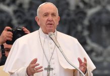 Francisco ha reiterado en varias ocasiones que el "único dueño de la vida es Dios".