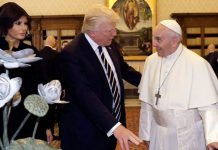 Francisco y Trump, una relación de desencuentros marcada por la migración Donald Trump, conversó este miércoles por teléfono con el papa Francisco sobre cómo "aliviar el sufrimiento" y favorecer una "transición a la democracia" en Venezuela