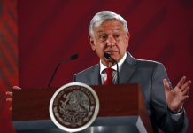 López Obrador evitó la confrontación con el temperamental Trump tal y como ha hecho desde que inició mandato el 1 de diciembre.