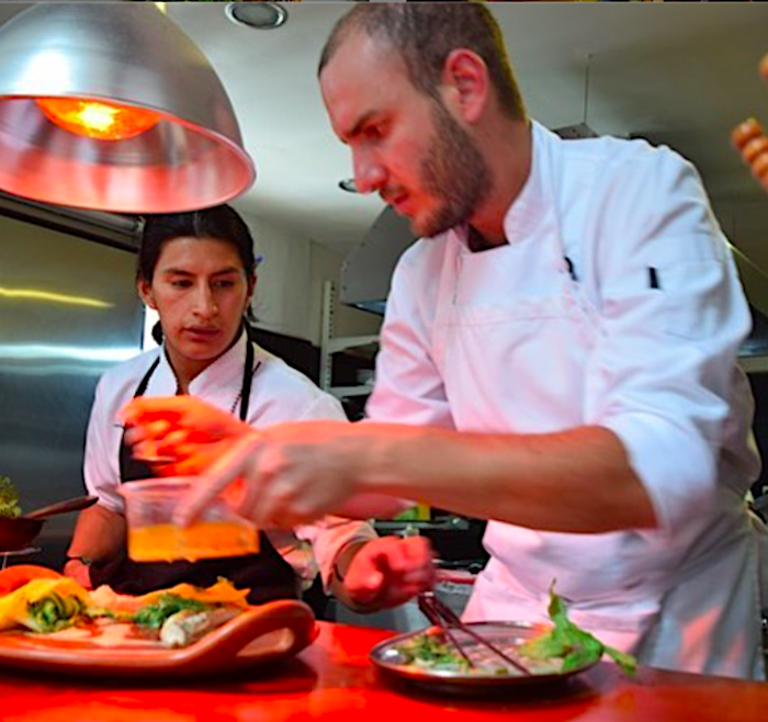 El Chef Juan Sebasti&aacute;n P&eacute;rez, fundador del proyecto Quitu, Identidad Culinaria.