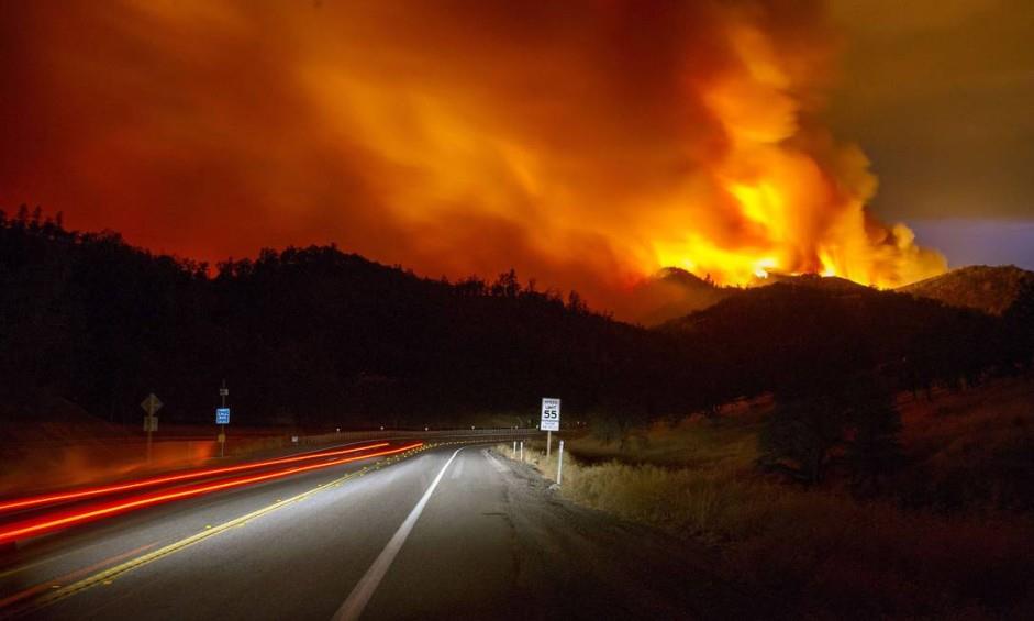 Las quemas prescritas por las autoridades para consumir maleza y vegetaci&oacute;n seca son un recurso importante para prevenir los grandes incendios.