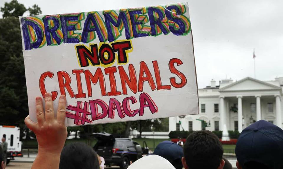 Adem&aacute;s de California, jueces de Nueva York y Washington han tomado la decisi&oacute;n de mantener el programa DACA.