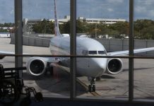 El pasado 28 marzo, la aerolínea American Airlines anunció la suspensión indefinida de sus vuelos con Venezuela.