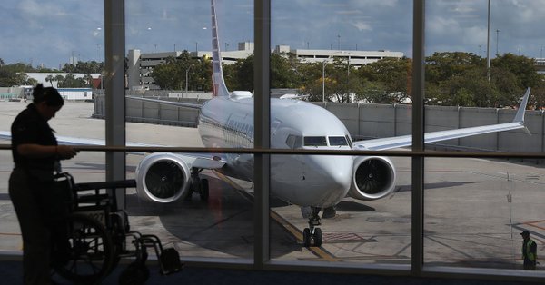 El pasado 28 marzo, la aerolínea American Airlines anunció la suspensión indefinida de sus vuelos con Venezuela.