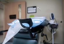 El último refugio del aborto legal se tambalea en el corazón del país Abortar en Misuri es una odisea salpicada de estrictos requisitos legales tanto para las pacientes como para las clínicas.