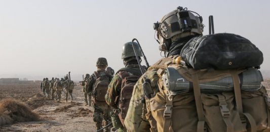 el Pentágono anunció la movilización de unos 1.500 militares, que se unirían al Mando Central de las Fuerzas Armadas.