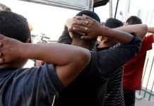 Miles de inmigrantes han sufrido confinamiento solitario En su informe, ICIJ ha identificado 187 casos en los que el detenido estuvo aislado durante más de seis meses, de los que 32 alcanzaron un año, e incluso más.