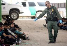 Muere un menor de Guatemala en la frontera, el quinto en 6 meses Un menor guatemalteco murió bajo custodia de la Patrulla Fronteriza en la zona del Valle de Río Grande.