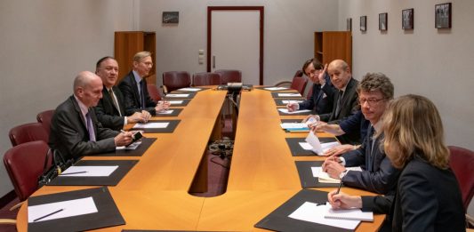 El jefe de la diplomacia mantuvo reuniones bilaterales con los ministros de Francia, Alemania y el Reino Unido, así como con la alta representante de la Unión Europea (UE) para la Política Exterior, Federica Mogherini.