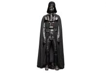 Un traje completo y original de Darth Vader, el legendario malvado de la saga "Star Wars", se subastará en Los Ángeles el próximo 14 de mayo.