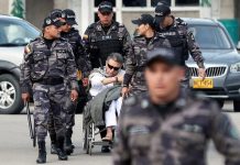El exlíder guerrillero fue trasladado a la clínica desde el búnker de la Fiscalía, a donde había sido llevado ayer.