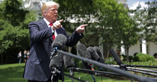 Donald Trump, dio por "caso cerrado" la investigaci&oacute;n sobre la llamada "trama rusa".