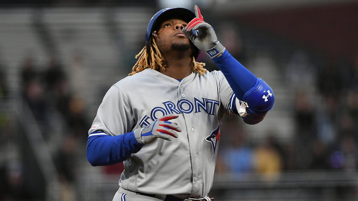 Vladimir Guerrero Jr., conect&oacute; par de cuadrangulares, sus primeros dos como profesional.