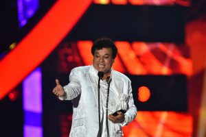 Los abogados que representan a Iván Aguilera, el hijo mayor de Juan Gabriel, anunciaron este miércoles que, "con excepción de un par de diligencias", cierran todas las demandas que impugnan el testamento del fallecido compositor