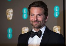Bradley Cooper negocia protagonizar la nueva película de Guillermo del Toro Bradley Cooper se encuentra en negociaciones para protagonizar "Nightmare Alley", la nueva película de Guillermo del Toro.