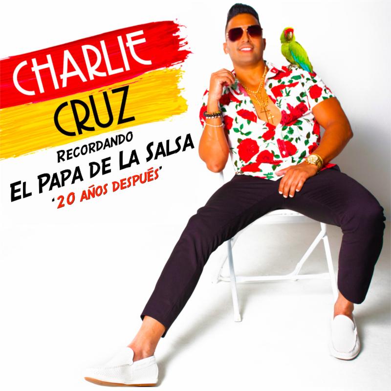 El salsero de origen puertorriqueño Charlie Cruz con en su reciente material discográfico, "El papá de la salsa".