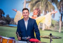 Percusionista estadounidense de origen cubano David Carmona.