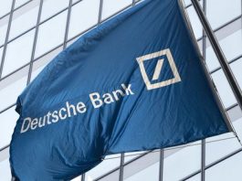 Deutsche Bank baraja eliminar entre 15.000 y 20.000 puestos de empleo en todo el mundo para reducir su estructura.