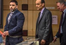 El Padre Ángel visita a Pablo Ibar en la cárcel